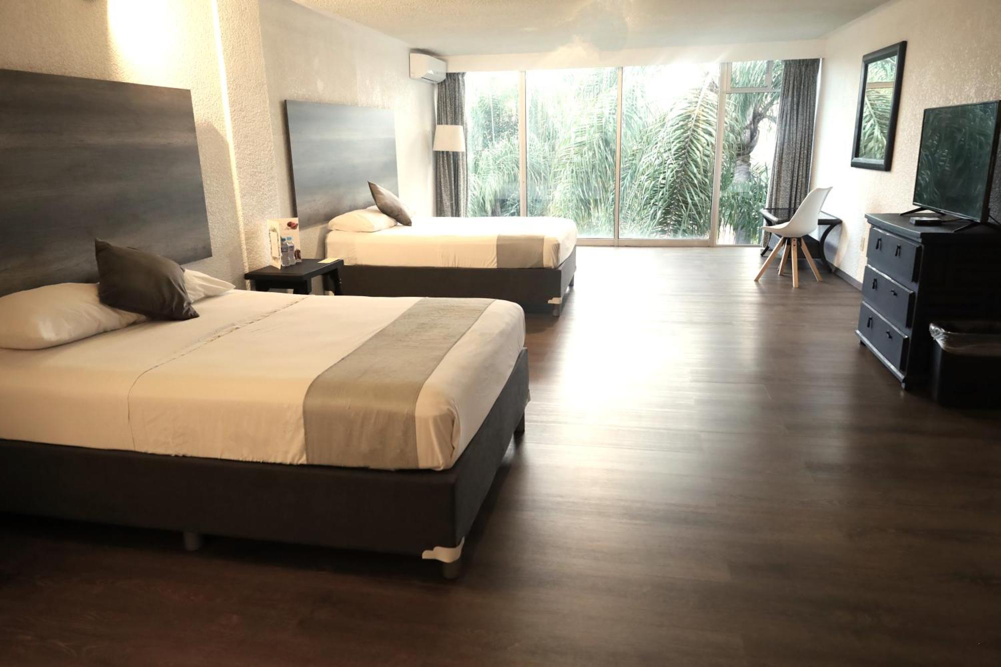 Hotel Grand Vista Cuernavaca Esterno foto